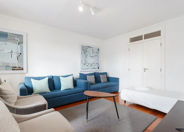 Madalena Prestige View * Lisboa