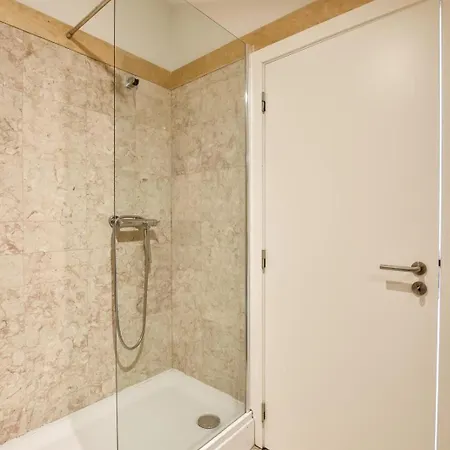 Madalena Prestige View 公寓 *